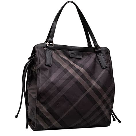 borsa burberry buckleigh tote|buckleigh burberry On Sale .